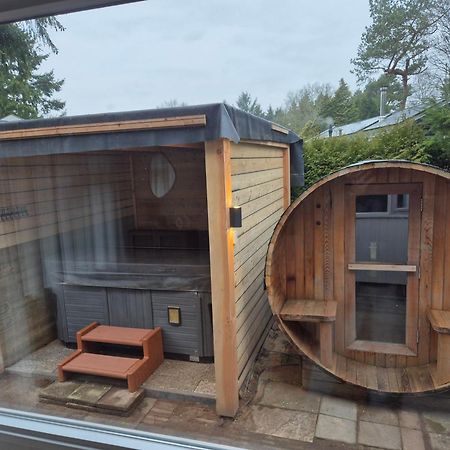 Luxe Boshuisje Met Prive Wellness & Jacuzzi Op De Veluwe Ermelo Exteriér fotografie