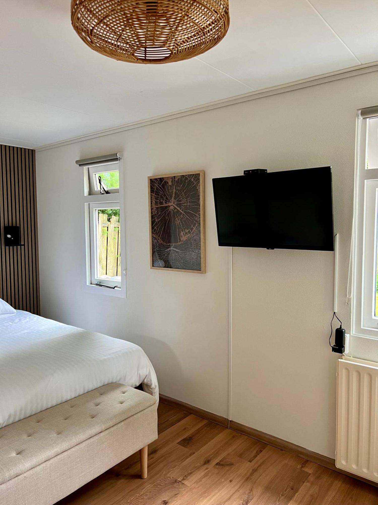 Luxe Boshuisje Met Prive Wellness & Jacuzzi Op De Veluwe Ermelo Exteriér fotografie