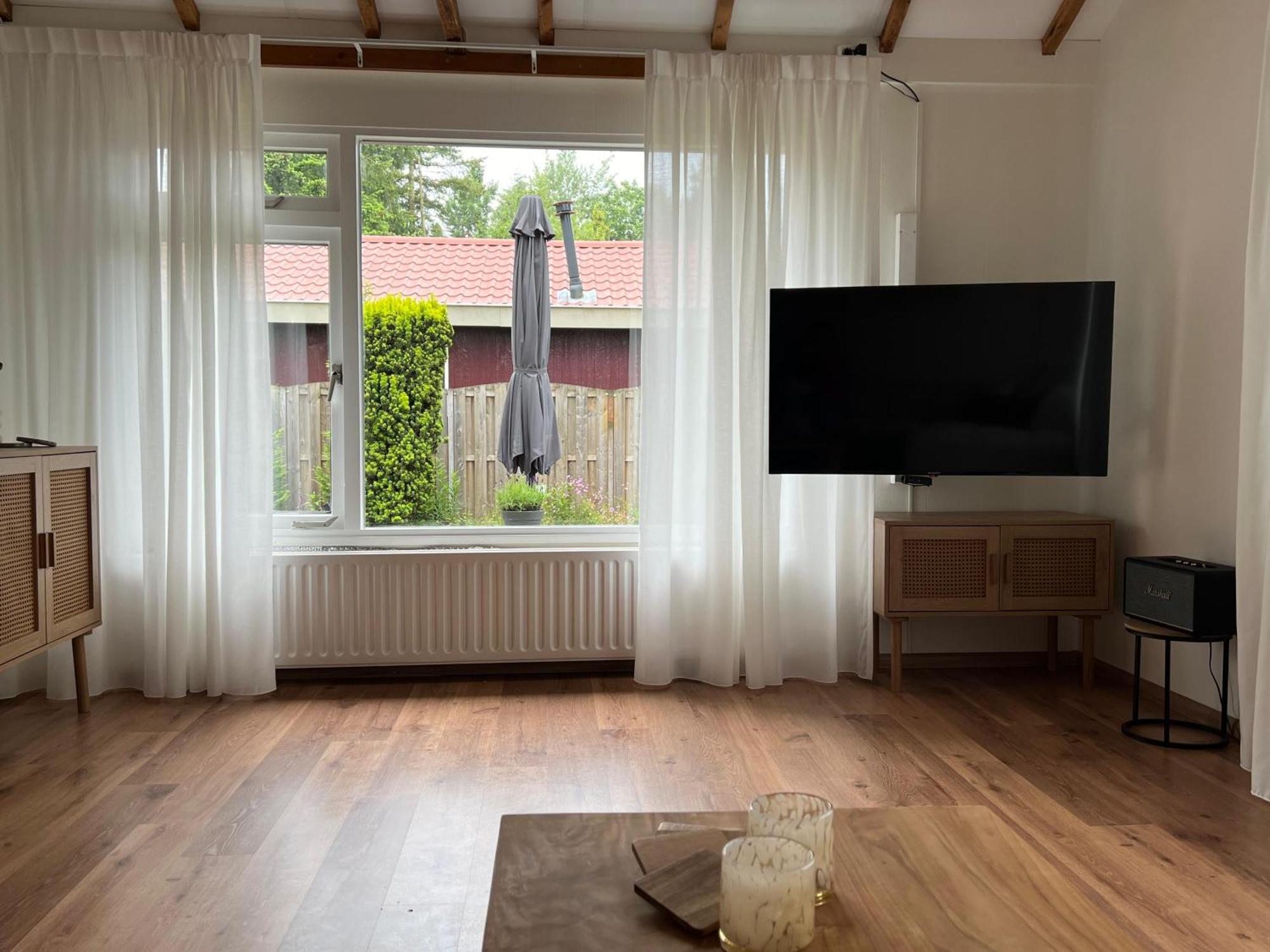 Luxe Boshuisje Met Prive Wellness & Jacuzzi Op De Veluwe Ermelo Exteriér fotografie