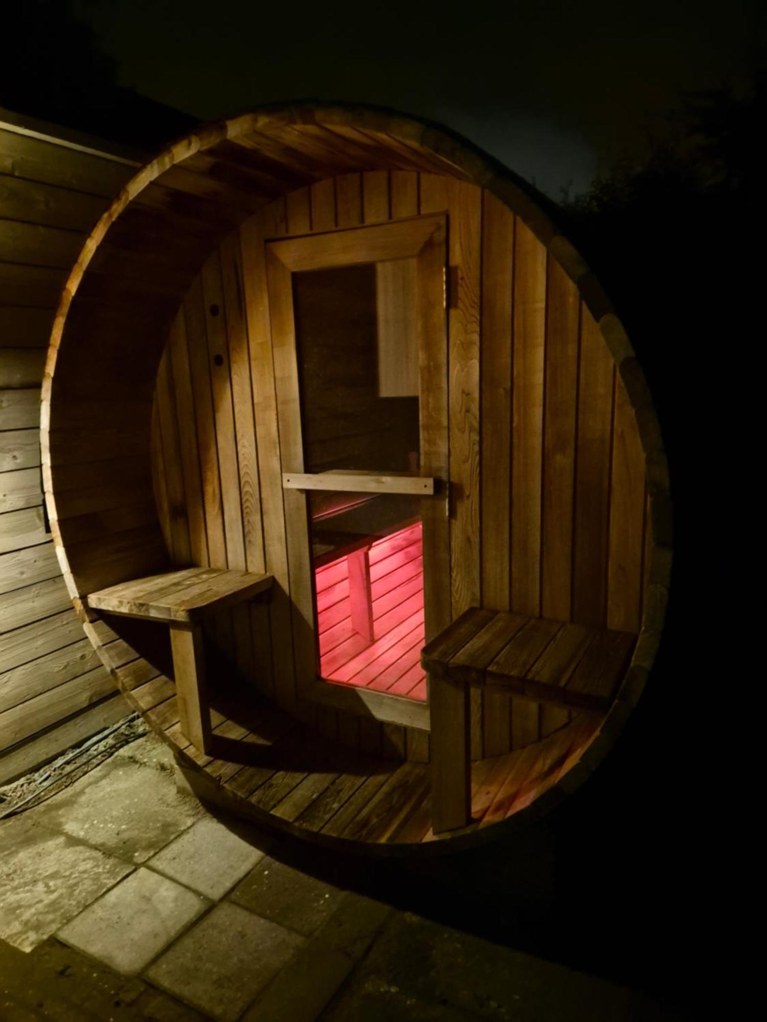 Luxe Boshuisje Met Prive Wellness & Jacuzzi Op De Veluwe Ermelo Exteriér fotografie