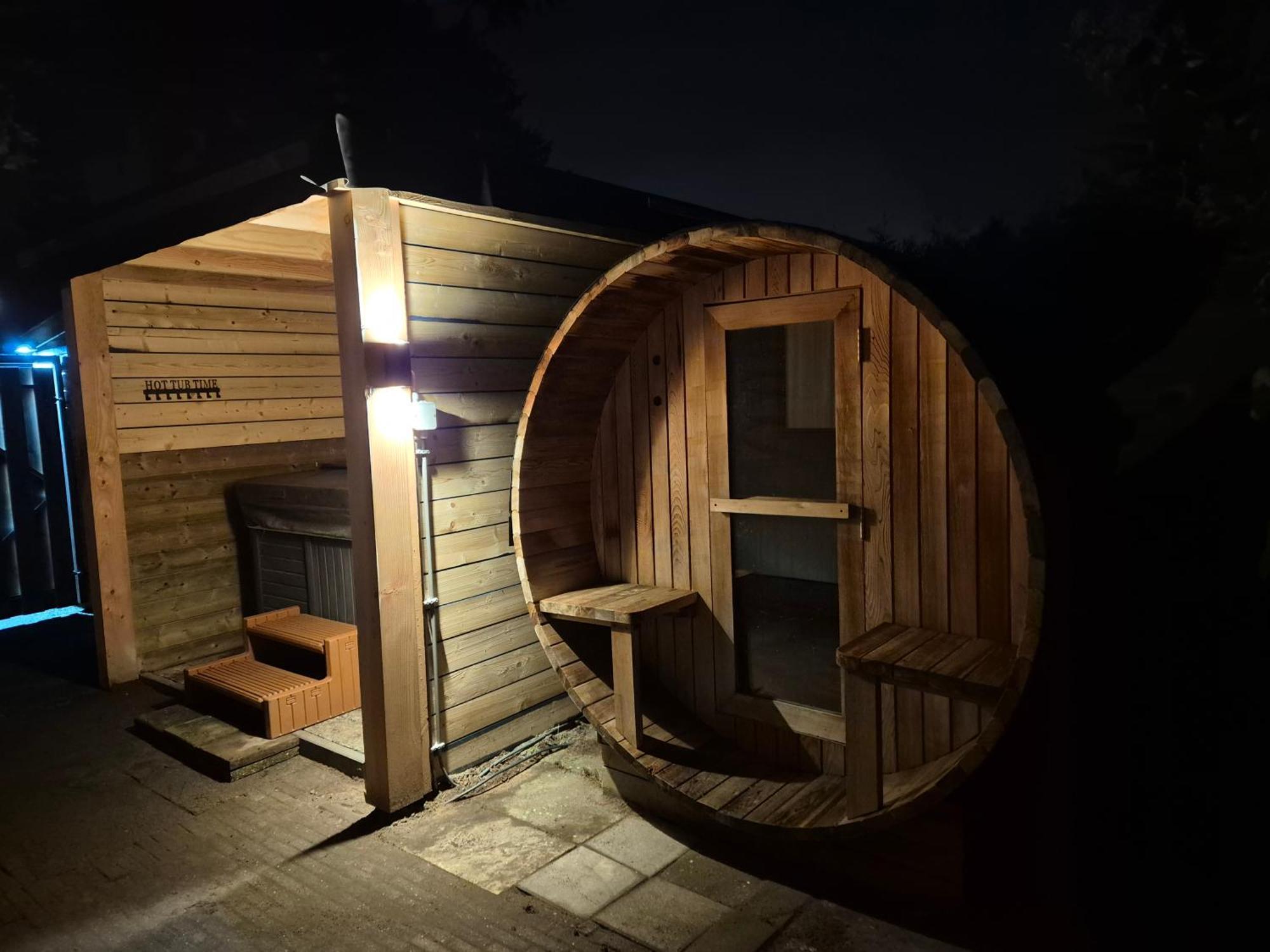 Luxe Boshuisje Met Prive Wellness & Jacuzzi Op De Veluwe Ermelo Exteriér fotografie